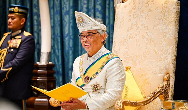 Sultan Pahang Al-Sultan Abdullah Ri’ayatuddin Al-Mustafa Billah Shah/Foto fail Kesultanan Pahang